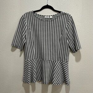 Cato Black and White Houndstooth Women's Top